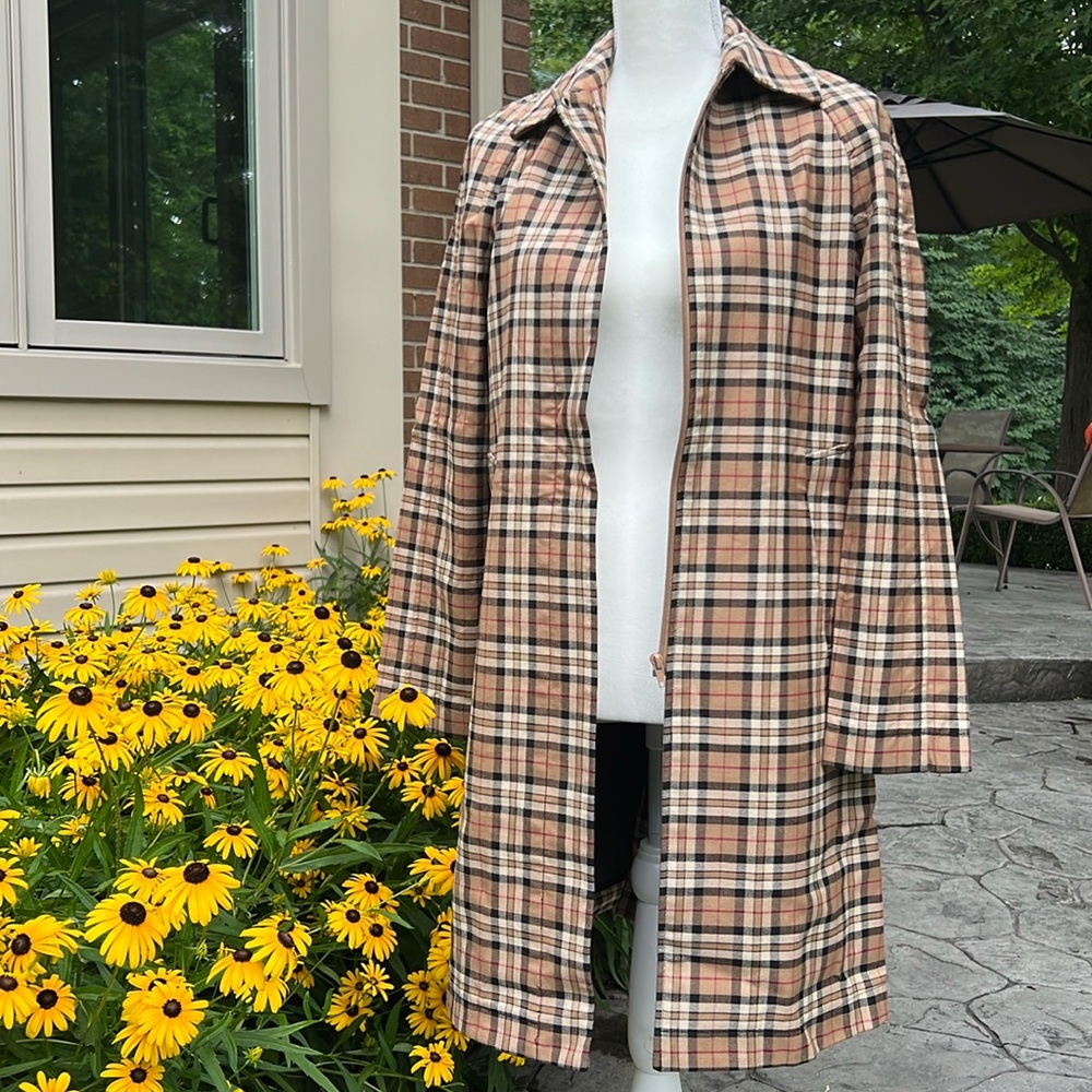 EXPRESS COAT